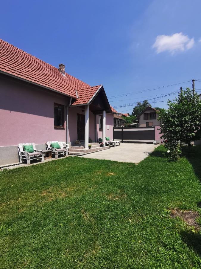 Apartmani La Grande Motte Vrdnik Eksteriør bilde